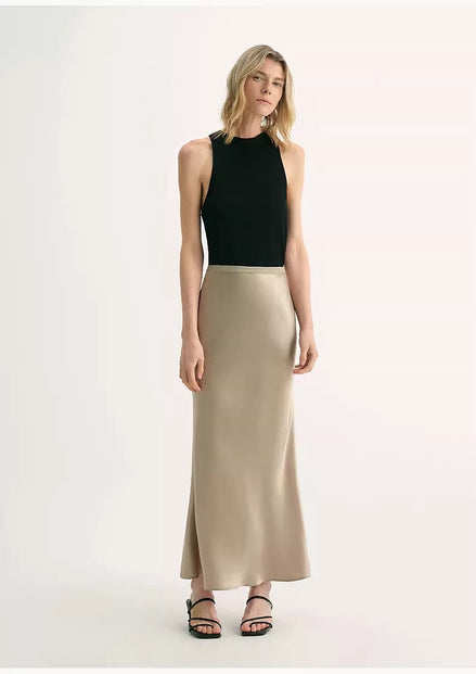 Glossy Bias-Cut Slim Fishtail Skirt
