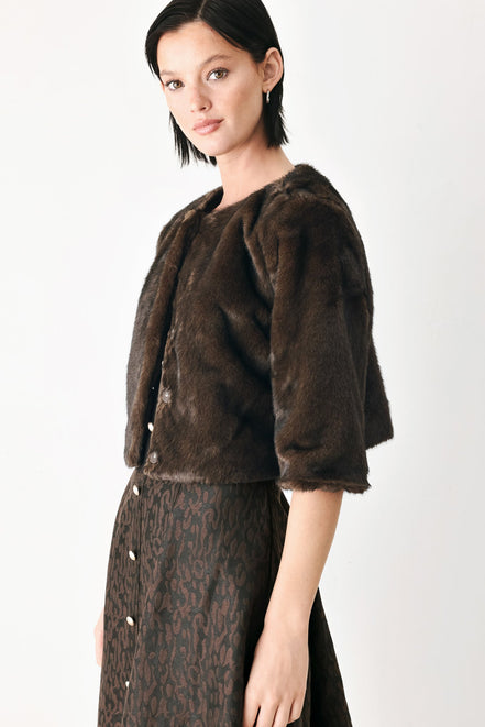 COCOON CHARM BROWN FAUX FUR CROPPED JACKET