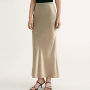 Glossy Bias-Cut Slim Fishtail Skirt